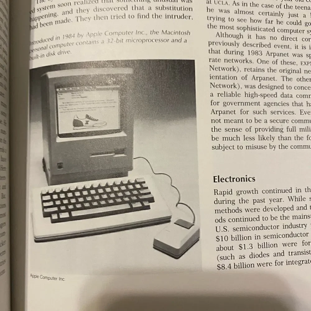 1985 yearbook Science and the Future encyclopedia Britannica